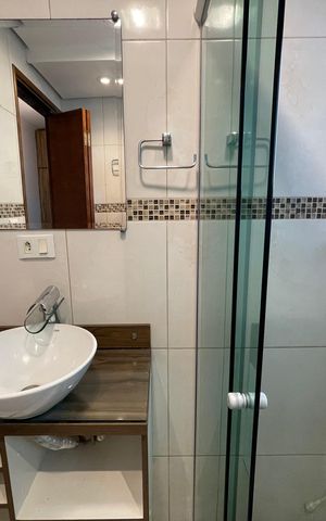 Apartamento à venda com 65m², 3 quartos e 1 vaga Apartamento à venda com 65m², 3 quartos e 1 vagaBanheiro social