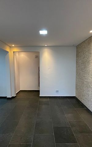 Apartamento à venda com 65m², 3 quartos e 1 vaga Apartamento à venda com 65m², 3 quartos e 1 vagaSala