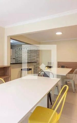 Apartamento à venda com 65m², 3 quartos e 1 vaga Apartamento à venda com 65m², 3 quartos e 1 vagaÁrea comum
