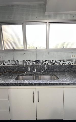 Apartamento à venda com 65m², 3 quartos e 1 vaga Apartamento à venda com 65m², 3 quartos e 1 vagaCozinha