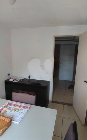 Apartamento à venda com 52m², 3 quartos e sem vaga