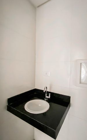 Apartamento para alugar com 53m², 2 quartos e sem vaga Apartamento para alugar com 53m², 2 quartos e sem vagaBanheiro