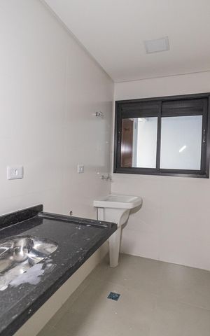 Apartamento à venda com 35m², 2 quartos e sem vaga Apartamento à venda com 35m², 2 quartos e sem vagaCozinha e Área de Serviço