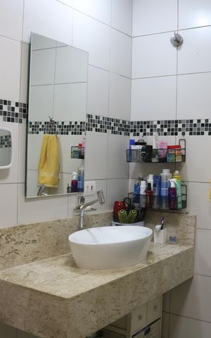 Casa à venda com 143m², 5 quartos e 2 vagasBanheiro social