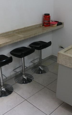 Casa à venda com 143m², 5 quartos e 2 vagasÁrea comum