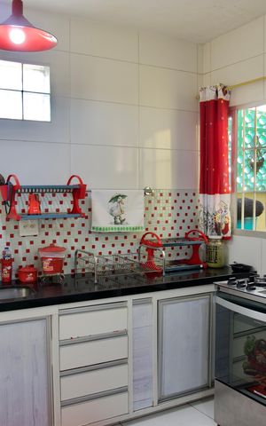 Casa à venda com 360m², 3 quartos e 6 vagas Casa à venda com 360m², 3 quartos e 6 vagasCozinha