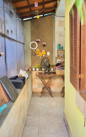 Casa à venda com 360m², 3 quartos e 6 vagas Casa à venda com 360m², 3 quartos e 6 vagasÁrea Externa