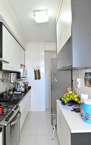 Apartamento à venda com 82m², 3 quartos e 2 vagasLavanderia