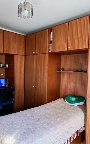 Casa à venda com 240m², 4 quartos e 3 vagas Casa à venda com 240m², 4 quartos e 3 vagasQuarto 2