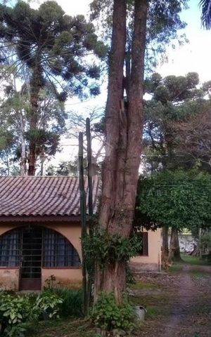 Casa à venda com 87m², 1 quarto e 6 vagas