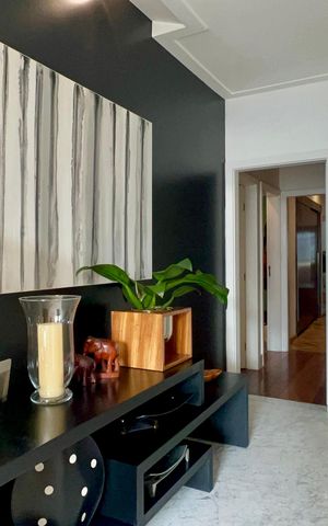 Apartamento à venda com 165m², 3 quartos e 1 vaga Apartamento à venda com 165m², 3 quartos e 1 vagaHall social