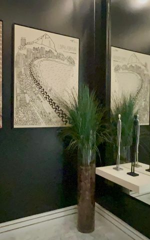 Apartamento à venda com 165m², 3 quartos e 1 vaga Apartamento à venda com 165m², 3 quartos e 1 vagaHall