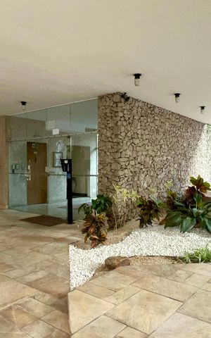 Apartamento à venda com 165m², 3 quartos e 1 vaga Apartamento à venda com 165m², 3 quartos e 1 vagaÁrea comum