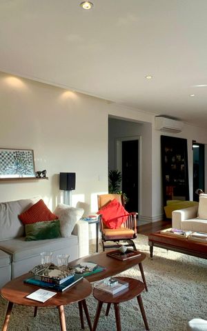 Apartamento à venda com 165m², 3 quartos e 1 vaga Apartamento à venda com 165m², 3 quartos e 1 vagaSala de TV