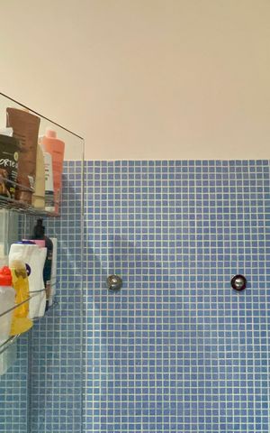 Apartamento à venda com 165m², 3 quartos e 1 vaga Apartamento à venda com 165m², 3 quartos e 1 vagaBanheiro da Suíte 2