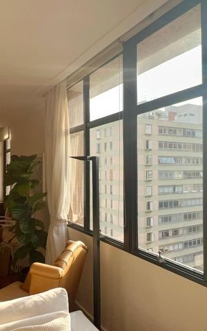 Apartamento à venda com 165m², 3 quartos e 1 vaga Apartamento à venda com 165m², 3 quartos e 1 vagaVista