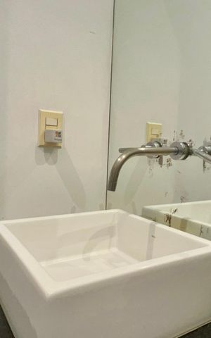 Apartamento à venda com 165m², 3 quartos e 1 vaga Apartamento à venda com 165m², 3 quartos e 1 vagaBanheiro da Suíte 1