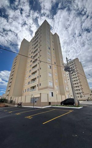 Apartamento para alugar com 42m², 2 quartos e 1 vaga Apartamento para alugar com 42m², 2 quartos e 1 vagaFachada