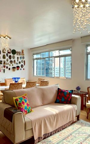 Apartamento à venda com 150m², 2 quartos e 1 vaga Apartamento à venda com 150m², 2 quartos e 1 vagaSala