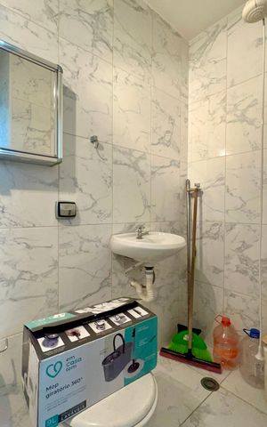 Apartamento à venda com 150m², 2 quartos e 1 vaga Apartamento à venda com 150m², 2 quartos e 1 vagaBanheiro de serviço