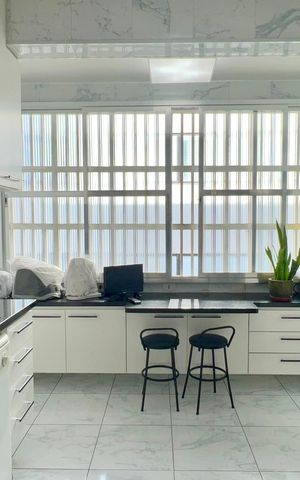 Apartamento à venda com 150m², 2 quartos e 1 vaga Apartamento à venda com 150m², 2 quartos e 1 vagaCozinha
