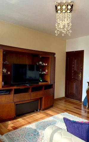 Apartamento à venda com 150m², 2 quartos e 1 vaga Apartamento à venda com 150m², 2 quartos e 1 vagaSala