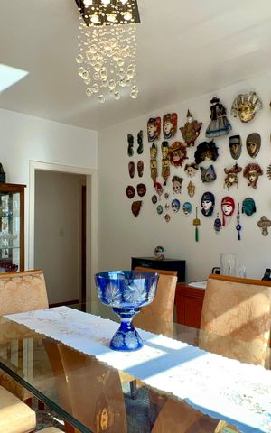 Apartamento à venda com 150m², 2 quartos e 1 vaga Apartamento à venda com 150m², 2 quartos e 1 vagaSala de Jantar