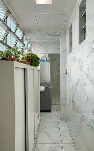 Apartamento à venda com 150m², 2 quartos e 1 vaga Apartamento à venda com 150m², 2 quartos e 1 vagaÁrea de Serviço
