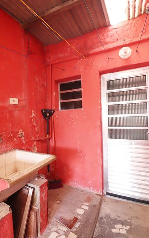 Casa à venda com 126m², 3 quartos e 2 vagasÁrea de Serviço