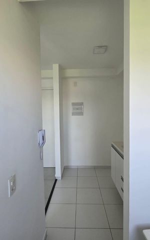 Apartamento à venda com 44m², 2 quartos e 1 vaga Apartamento à venda com 44m², 2 quartos e 1 vagaCozinha e Área de Serviço