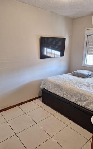 Casa à venda com 42m², 2 quartos e 1 vaga Casa à venda com 42m², 2 quartos e 1 vagaQuarto 1