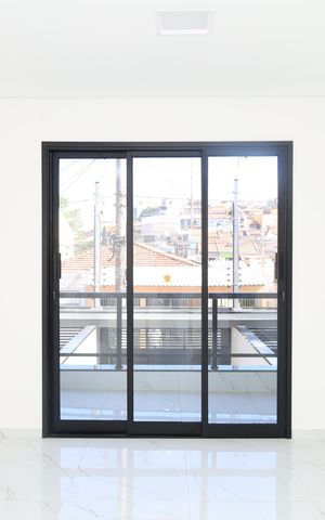 Casa à venda com 153m², 3 quartos e 2 vagasSala