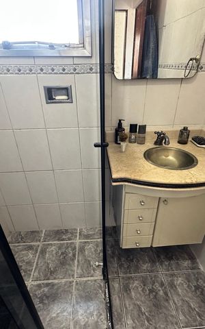 Apartamento à venda com 67m², 2 quartos e 1 vaga Apartamento à venda com 67m², 2 quartos e 1 vagaBanheiro