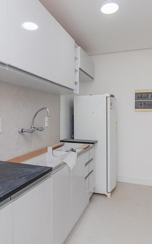 Apartamento à venda com 67m², 2 quartos e 1 vagaCozinha e Área de Serviço