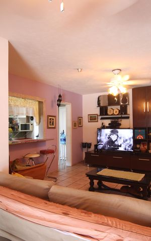Apartamento à venda com 75m², 1 quarto e 2 vagasSala