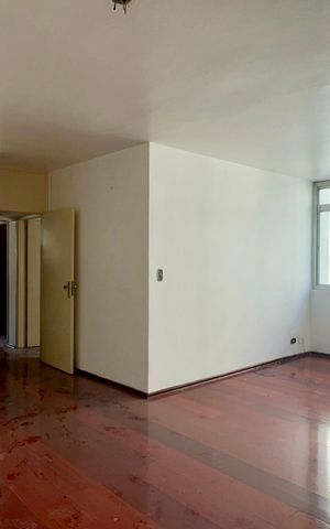 Apartamento à venda com 102m², 3 quartos e 1 vaga Apartamento à venda com 102m², 3 quartos e 1 vagaSala
