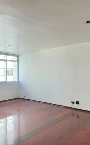 Apartamento à venda com 102m², 3 quartos e 1 vaga Apartamento à venda com 102m², 3 quartos e 1 vagaSala