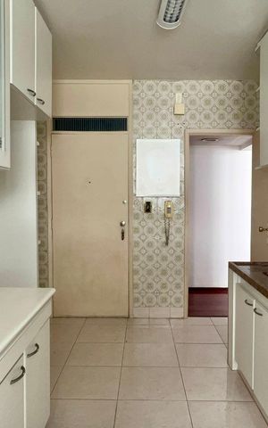 Apartamento à venda com 102m², 3 quartos e 1 vaga Apartamento à venda com 102m², 3 quartos e 1 vagaCozinha