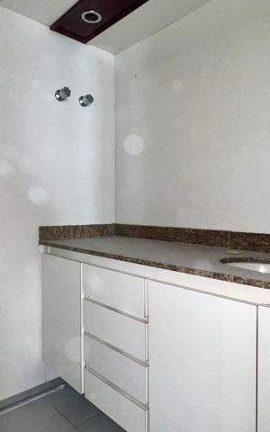Apartamento à venda com 102m², 3 quartos e 1 vaga Apartamento à venda com 102m², 3 quartos e 1 vagaBanheiro
