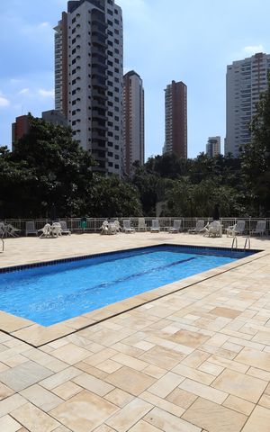 Apartamento à venda com 95m², 3 quartos e 2 vagasÁrea comum - Piscina