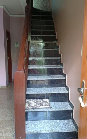 Casa para alugar com 55m², 2 quartos e 1 vaga Casa para alugar com 55m², 2 quartos e 1 vagaSala