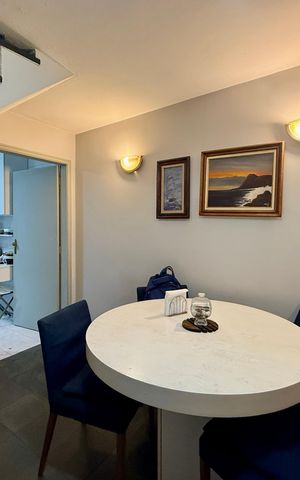 Casa à venda com 80m², 2 quartos e 1 vagaSala