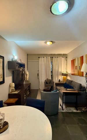 Casa à venda com 80m², 2 quartos e 1 vagaSala