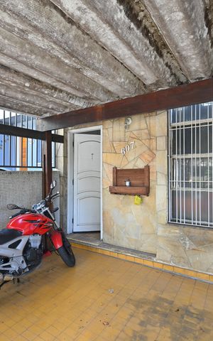 Casa à venda com 70m², 3 quartos e 1 vagaGaragem