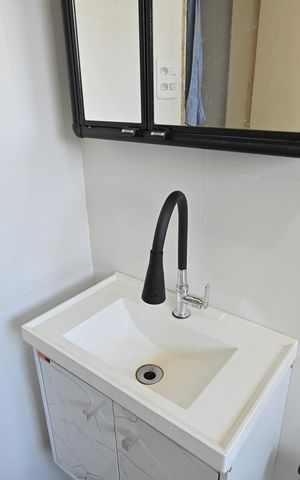 Casa à venda com 70m², 3 quartos e 1 vagaBanheiro Social