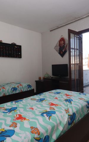 Casa à venda com 275m², 3 quartos e 2 vagasQuarto 3