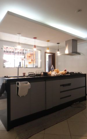 Casa à venda com 275m², 3 quartos e 2 vagasCozinha