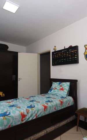 Casa à venda com 275m², 3 quartos e 2 vagasQuarto 3