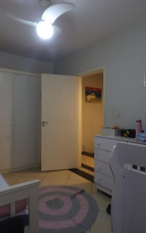 Casa à venda com 275m², 3 quartos e 2 vagasSuíte 2