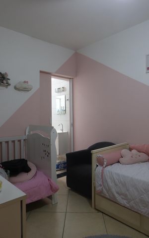 Casa à venda com 275m², 3 quartos e 2 vagasSuíte 2